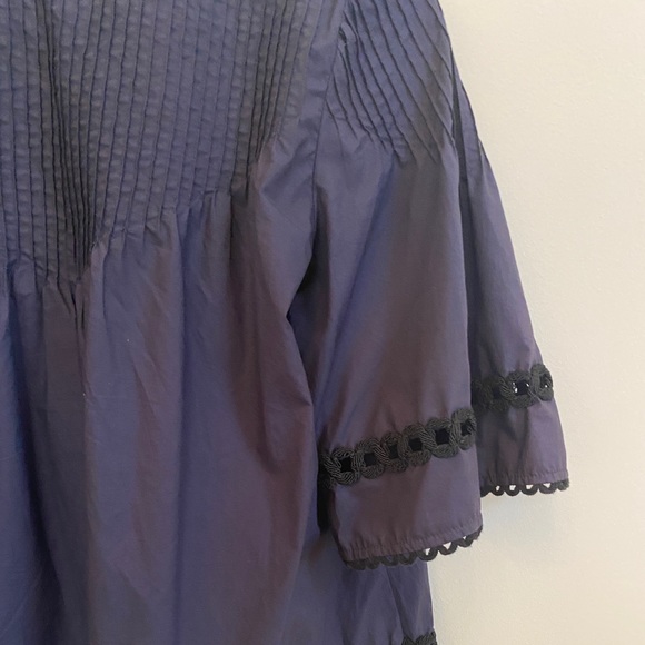 DEREK LAM 10 CROSBY Navy Cotton Eyelet Pintuck Top - Picture 7 of 8